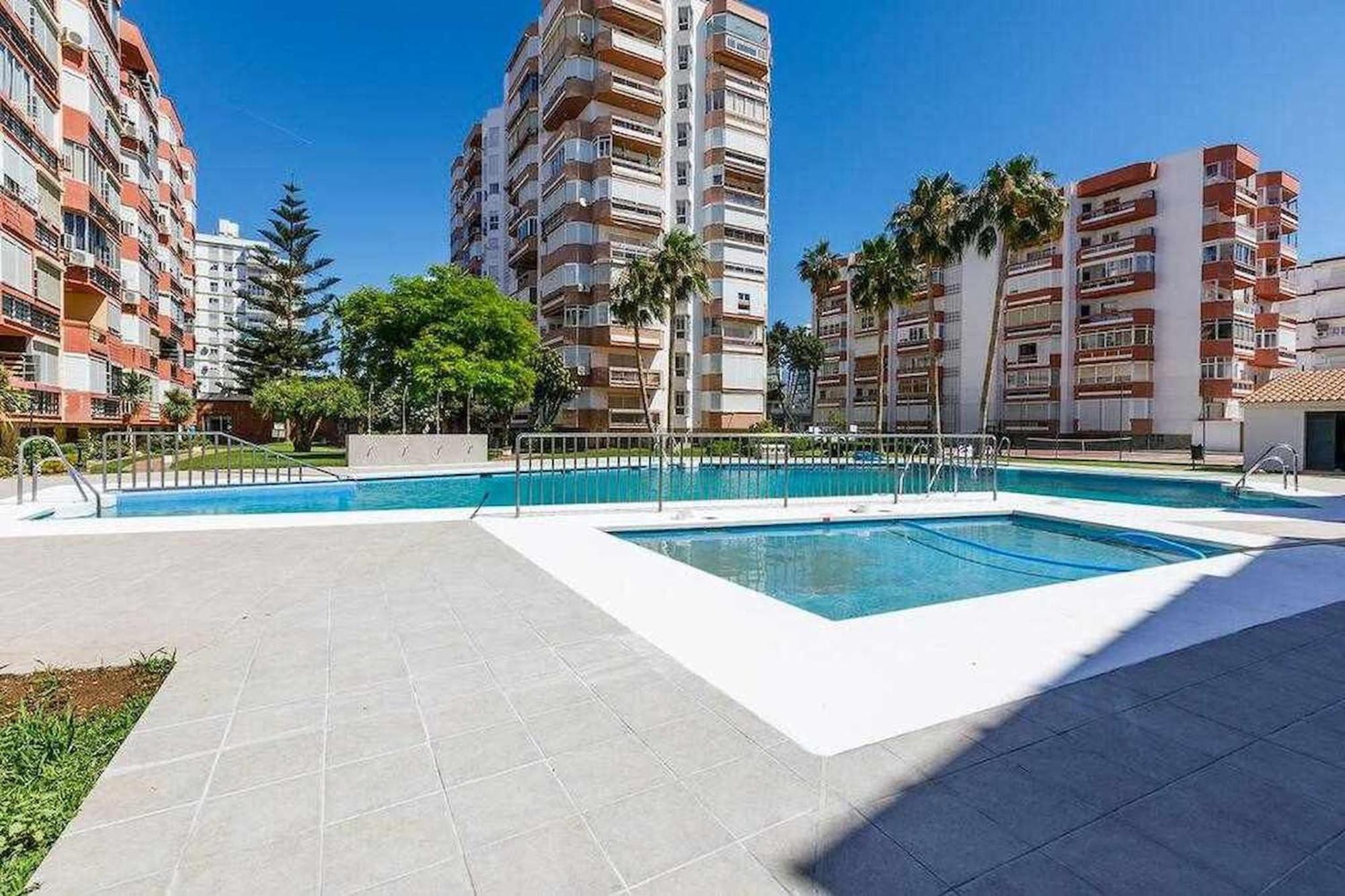 A&N Estudio Plaza, Junto A La Playa, En El Centro Torre Del Mar Luaran gambar